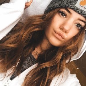 Meet your Posher, Kaelyn